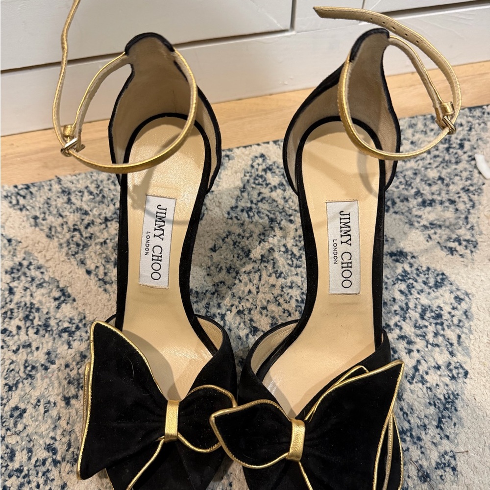 Jimmy Choo Black and Gold Bow Heels Karlotta